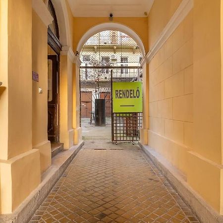 Dizsu'S Place Budapest Kültér fotó
